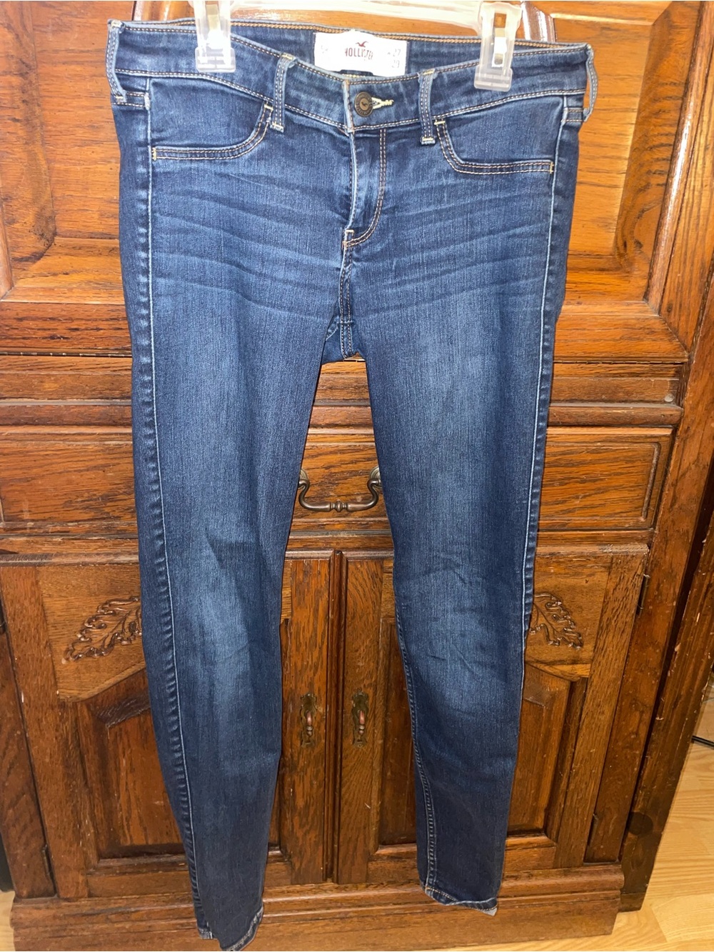 Hollister Skinny Jeans in Dark Indigo Wash, size 5R